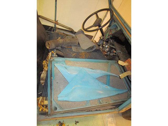 Oldtimer restauratieobject, citroën, 2cv6, blauw, 1981 - afbeelding 21 van  52