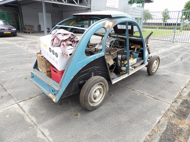 Oldtimer restauratieobject, citroën, 2cv6, blauw, 1981 - afbeelding 49 van  52