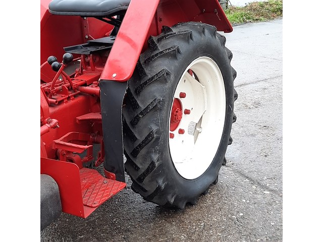 Oldtimer tractor bungarts, e95u, bouwjaar 1964 - afbeelding 4 van  27