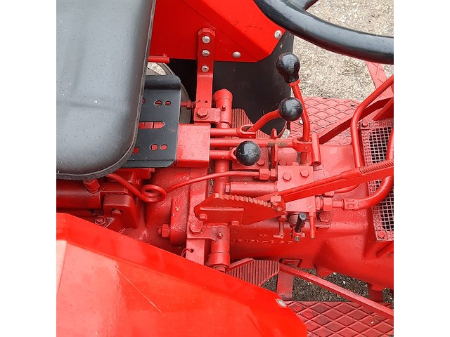 Oldtimer tractor bungarts, e95u, bouwjaar 1964 - afbeelding 7 van  27