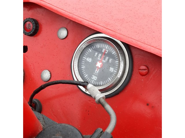 Oldtimer tractor bungarts, e95u, bouwjaar 1964 - afbeelding 9 van  27