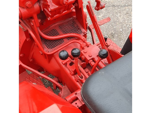 Oldtimer tractor bungarts, e95u, bouwjaar 1964 - afbeelding 17 van  27