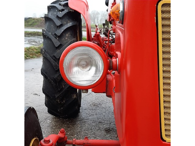 Oldtimer tractor david brown, 770, bouwjaar 1967 - afbeelding 30 van  42