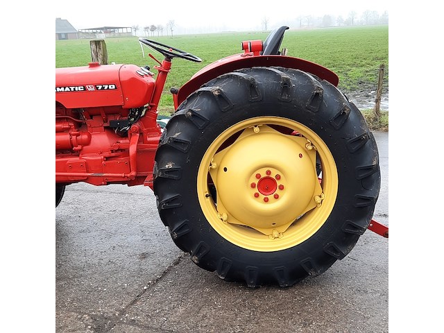 Oldtimer tractor david brown, 770, bouwjaar 1967 - afbeelding 34 van  42