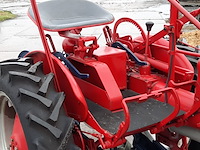 Oldtimer tractor farmall, cub, bouwjaar 1947 - afbeelding 5 van  40