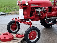 Oldtimer tractor farmall, cub, bouwjaar 1947 - afbeelding 12 van  40