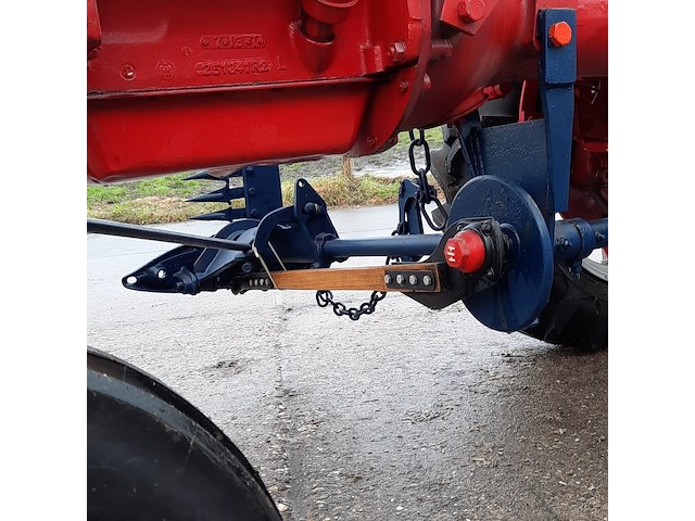 Oldtimer tractor farmall mc cormick, cub , bouwjaar 1947 - afbeelding 14 van  37