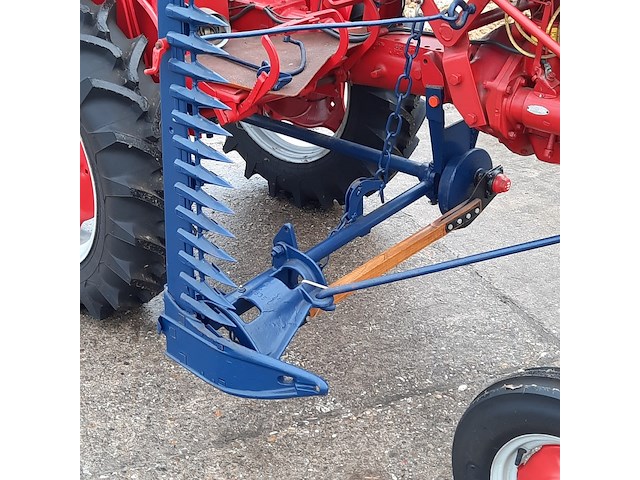 Oldtimer tractor farmall mc cormick, cub , bouwjaar 1947 - afbeelding 17 van  37