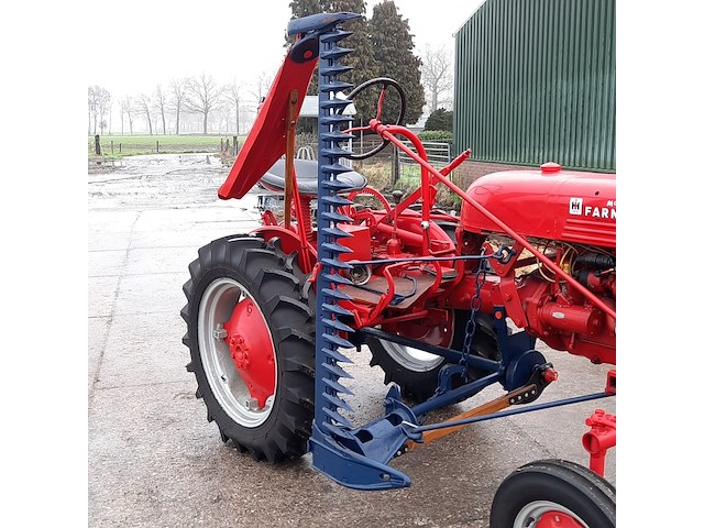 Oldtimer tractor farmall mc cormick, cub , bouwjaar 1947 - afbeelding 18 van  37