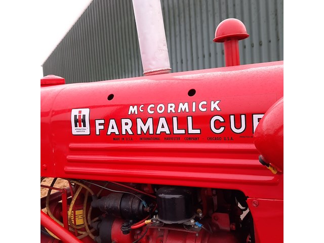 Oldtimer tractor farmall mc cormick, cub , bouwjaar 1947 - afbeelding 27 van  37