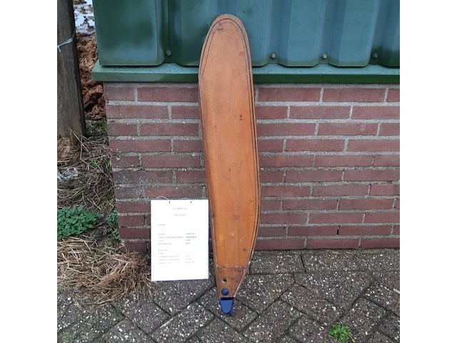 Oldtimer tractor farmall mc cormick, cub , bouwjaar 1947 - afbeelding 30 van  37