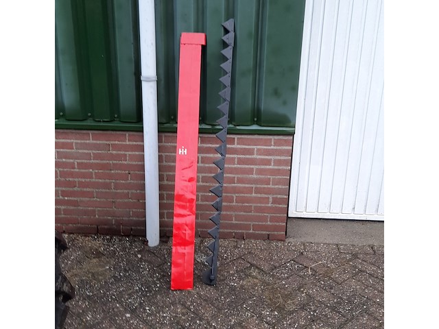 Oldtimer tractor farmall mc cormick, cub , bouwjaar 1947 - afbeelding 31 van  37