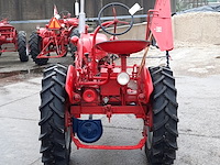Oldtimer tractor farmall mc cormick, cub , bouwjaar 1947 - afbeelding 34 van  37