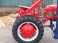 Oldtimer tractor farmall mc cormick, cub , bouwjaar 1947 - afbeelding 36 van  37