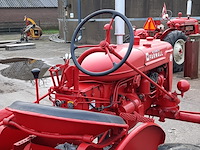 Oldtimer tractor farmall mc cormick, super a, bouwjaar 1948 - afbeelding 4 van  33