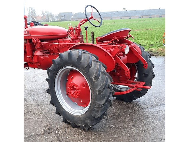 Oldtimer tractor farmall mc cormick, super a, bouwjaar 1948 - afbeelding 29 van  33