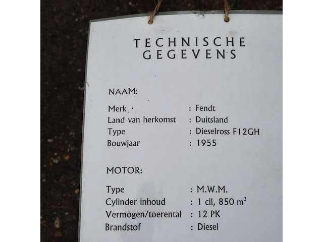 Oldtimer tractor fendt , dieselross f12gh, bouwjaar 1953 - afbeelding 24 van  30