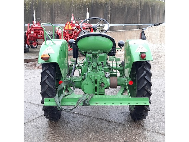 Oldtimer tractor fendt , dieselross f12gh, bouwjaar 1953 - afbeelding 28 van  30