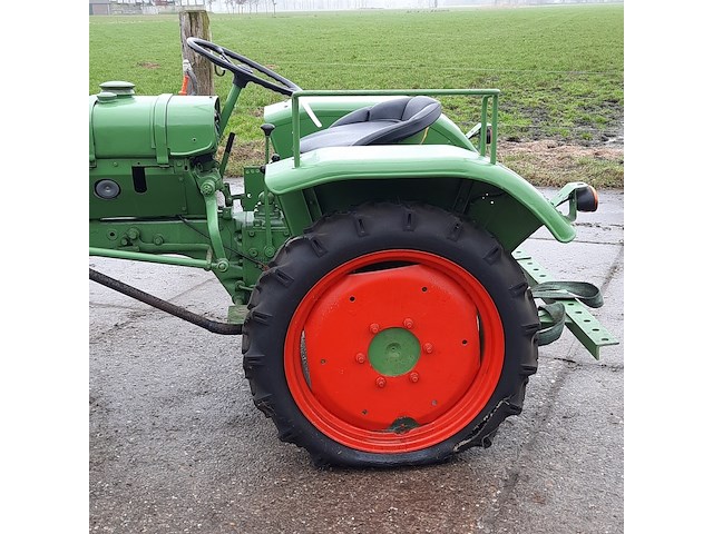 Oldtimer tractor fendt, dieselross fl 114, bouwjaar 1955 - afbeelding 31 van  35