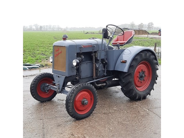 Oldtimer tractor fendt, f22, bouwjaar 1939 - afbeelding 1 van  35