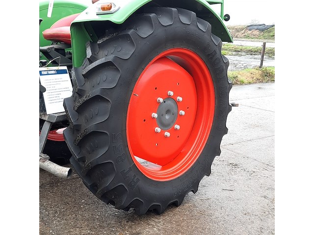 Oldtimer tractor fendt, farmer 2, bouwjaar 1966 - afbeelding 5 van  38
