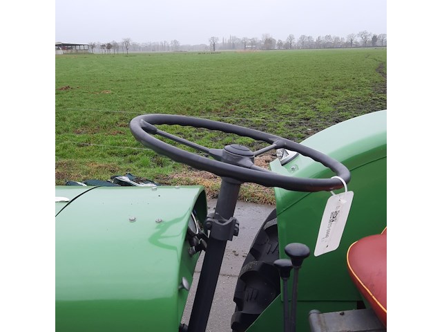 Oldtimer tractor fendt, farmer 2, bouwjaar 1966 - afbeelding 8 van  38