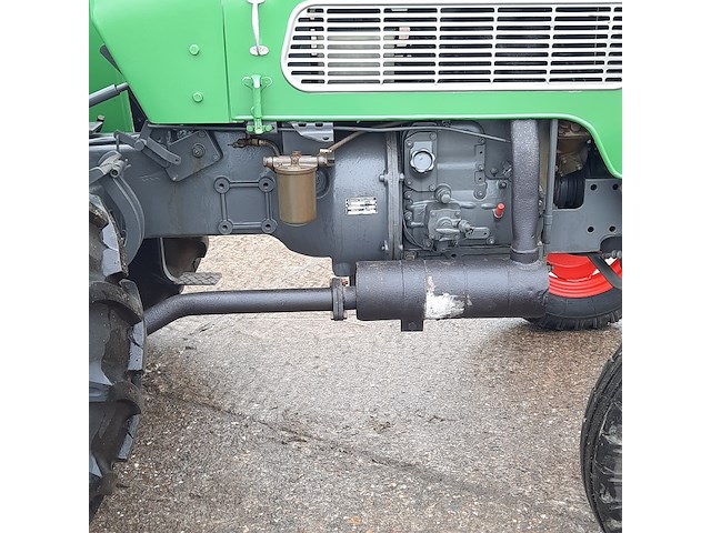 Oldtimer tractor fendt, fix 2 - afbeelding 19 van  31