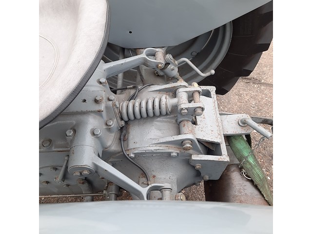 Oldtimer tractor ferguson, ted, bouwjaar 1948 - afbeelding 16 van  45