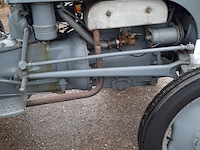 Oldtimer tractor ferguson, ted, bouwjaar 1948 - afbeelding 18 van  45