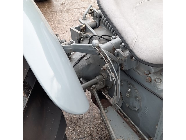 Oldtimer tractor ferguson, ted, bouwjaar 1948 - afbeelding 19 van  45