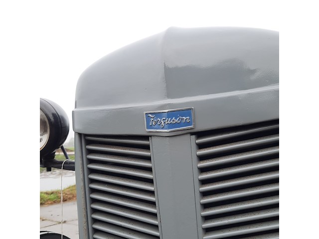 Oldtimer tractor ferguson, ted, bouwjaar 1948 - afbeelding 33 van  45