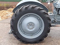 Oldtimer tractor ferguson, ted, bouwjaar 1949 - afbeelding 2 van  38