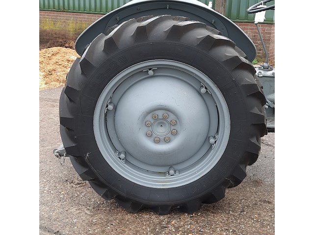Oldtimer tractor ferguson, ted, bouwjaar 1949 - afbeelding 4 van  38