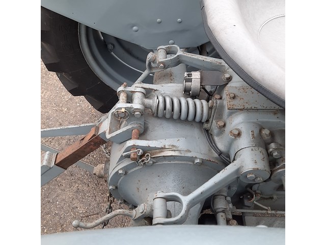 Oldtimer tractor ferguson, ted, bouwjaar 1949 - afbeelding 26 van  38