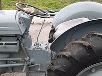 Oldtimer tractor ferguson, tef - afbeelding 10 van  37