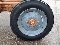 Oldtimer tractor (goudbuik) ferguson, te35, bouwjaar 1956 - afbeelding 3 van  36