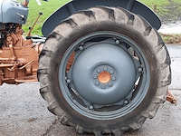 Oldtimer tractor (goudbuik) ferguson, te35, bouwjaar 1956 - afbeelding 31 van  36