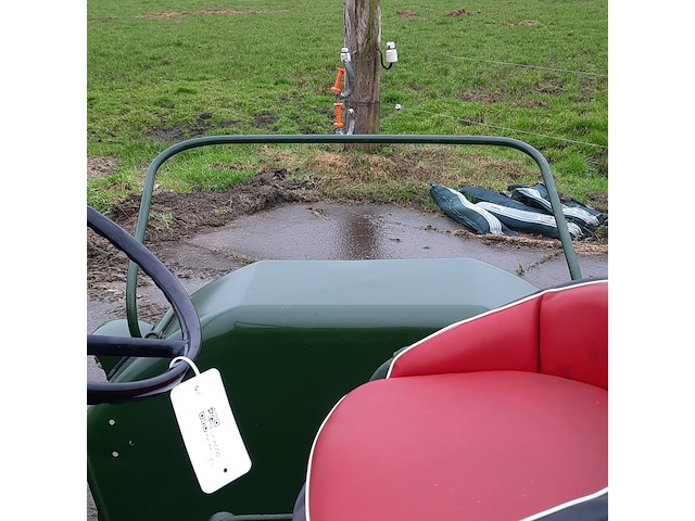 Oldtimer tractor herman lanz, hela, d415, bouwjaar 1951 - afbeelding 13 van  37