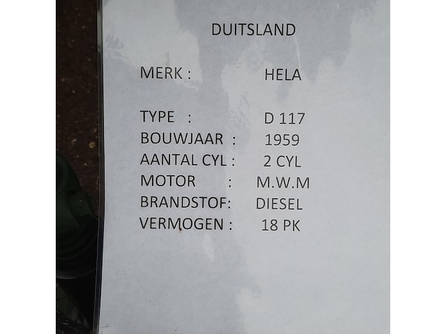 Oldtimer tractor herman lanz, hela, d415, bouwjaar 1951 - afbeelding 28 van  37