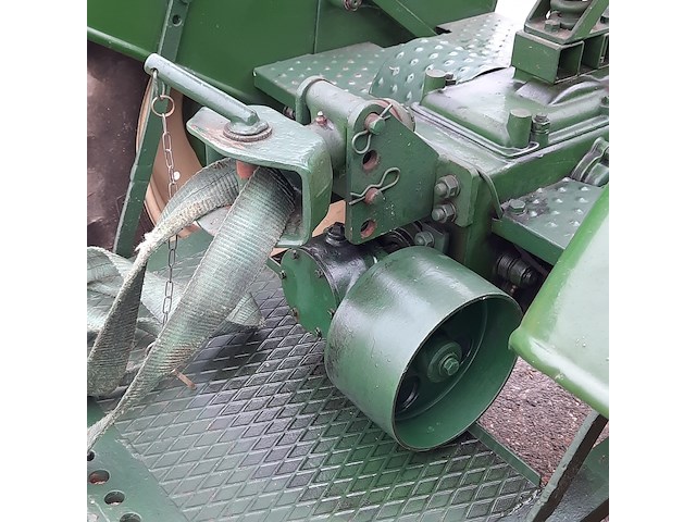 Oldtimer tractor herman lanz, hela, d415, bouwjaar 1951 - afbeelding 31 van  37