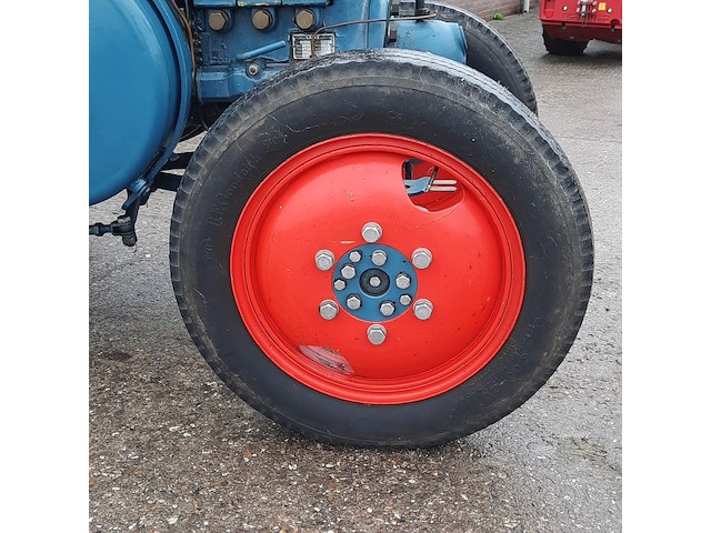 Oldtimer tractor lanz, d7506, bouwjaar 1949 - afbeelding 2 van  26