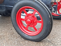 Oldtimer tractor mc comic deering, f13, bouwjaar 1926 - afbeelding 2 van  31