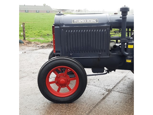 Oldtimer tractor mc comic deering, f13, bouwjaar 1926 - afbeelding 23 van  31