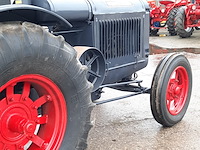 Oldtimer tractor mc comic deering, f13, bouwjaar 1926 - afbeelding 30 van  31