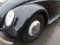 Oldtimer volkswagen, kever, bouwjaar 1949 - afbeelding 3 van  56