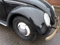 Oldtimer volkswagen, kever, bouwjaar 1949 - afbeelding 17 van  56