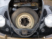 Oldtimer volkswagen, kever, bouwjaar 1949 - afbeelding 22 van  56