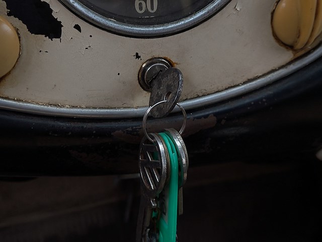 Oldtimer volkswagen, kever, bouwjaar 1949 - afbeelding 29 van  56