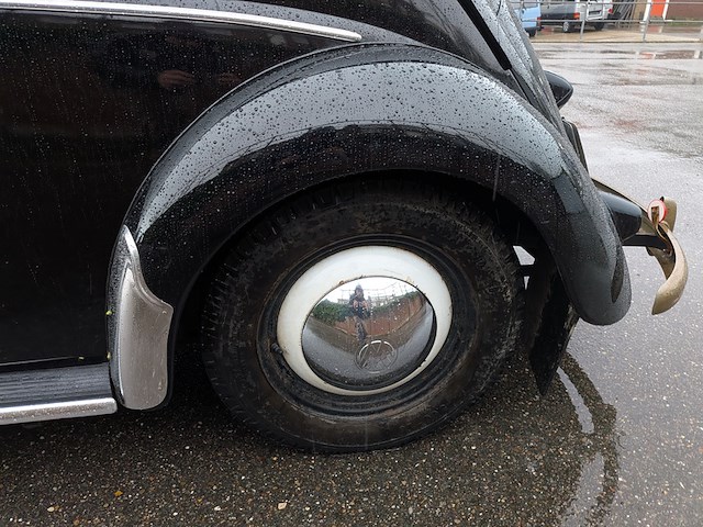 Oldtimer volkswagen, kever, bouwjaar 1950 - afbeelding 5 van  56