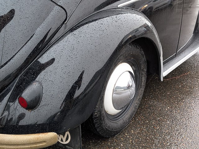 Oldtimer volkswagen, kever, bouwjaar 1950 - afbeelding 14 van  56